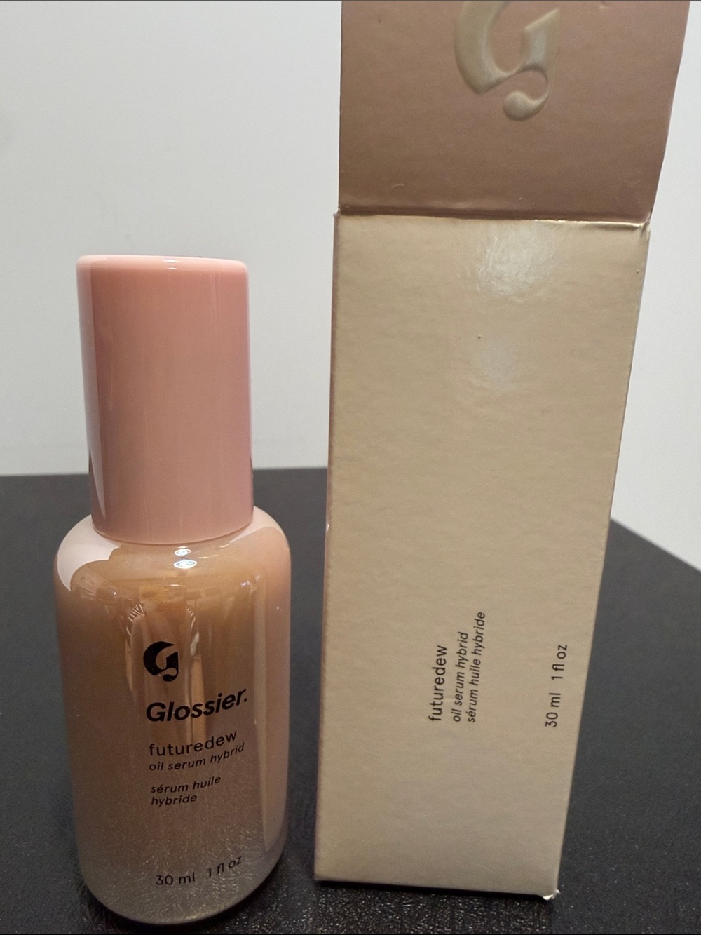 Glossier Futuredew Dewy Oil-Serum